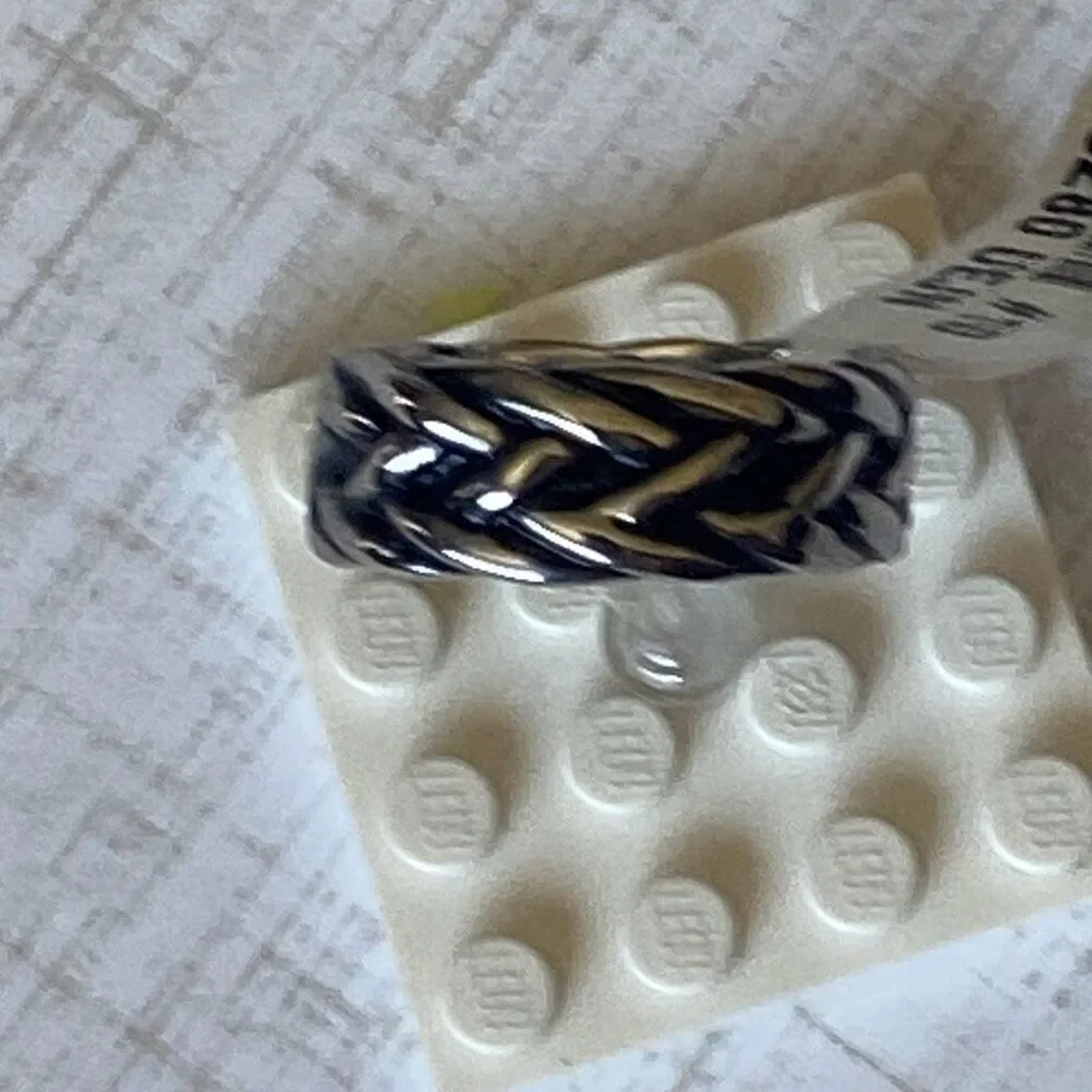 Men’s Stainless Steel Ring Size 10 Silver Tone Braided Chain Design Band